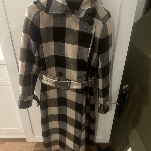 Banana Republic Jackets & Blazers - Banana Republic Black and Cream Plaid Pea Coat